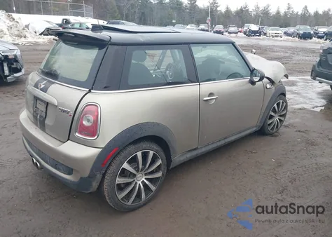 2010 Mini Cooper S from USA, damaged, VIN WMWMF7C5XATX45206